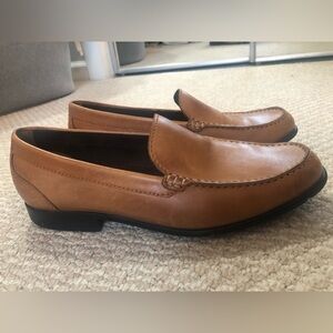 Rockport tan slip on casual / dress shoes